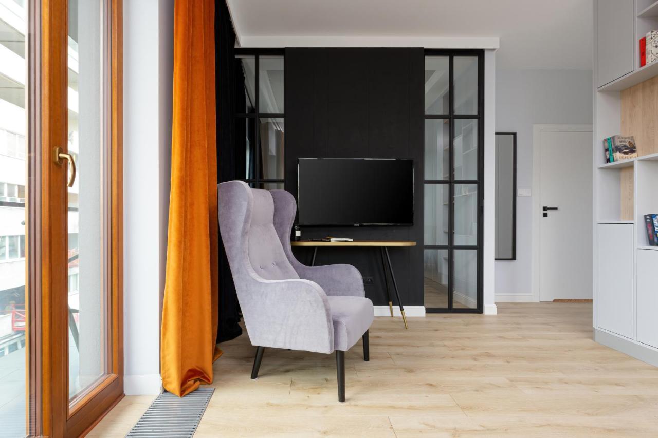 Studio Centrum Pawia 51 Apartments By Renters Prestige ワルシャワ エクステリア 写真