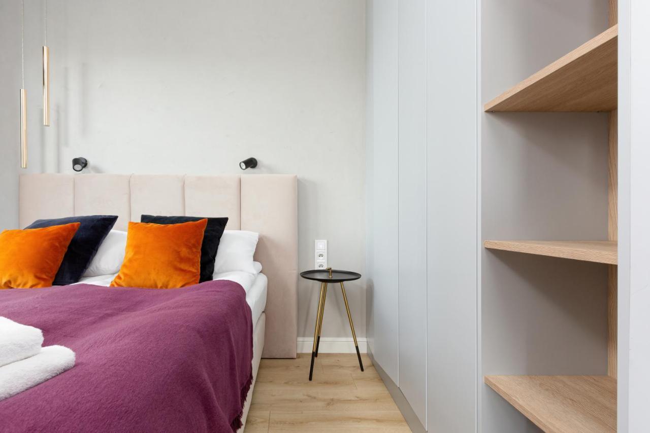 Studio Centrum Pawia 51 Apartments By Renters Prestige ワルシャワ エクステリア 写真