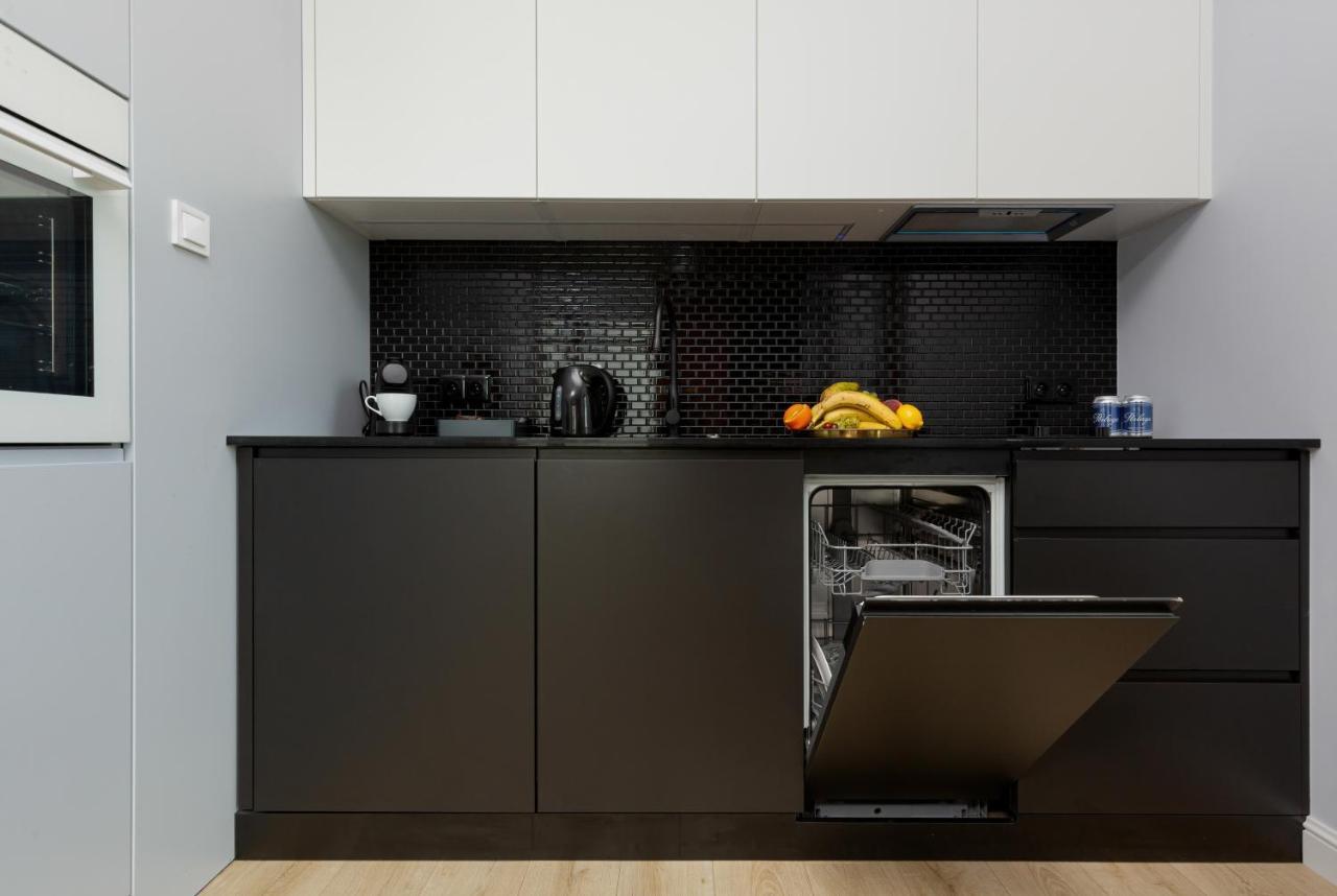 Studio Centrum Pawia 51 Apartments By Renters Prestige ワルシャワ エクステリア 写真