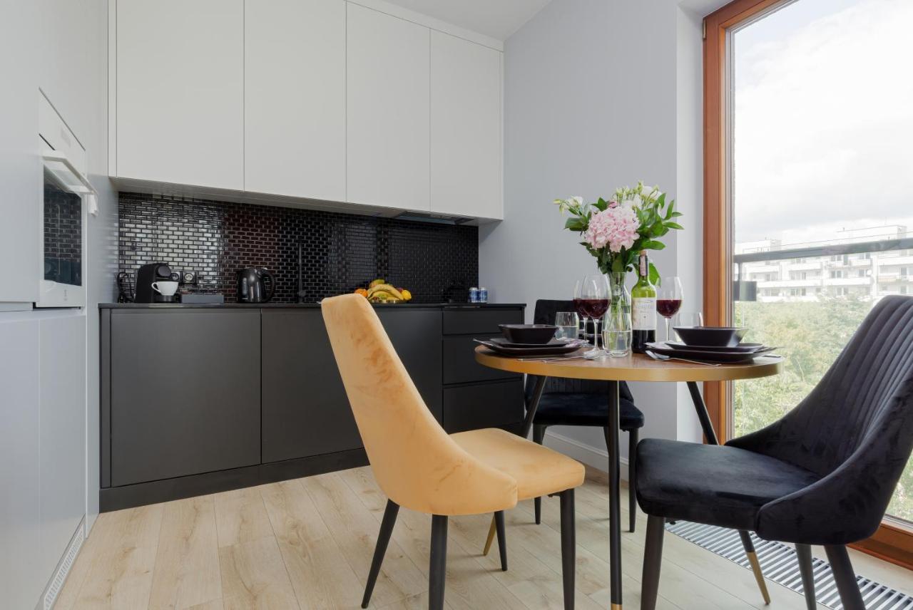 Studio Centrum Pawia 51 Apartments By Renters Prestige ワルシャワ エクステリア 写真